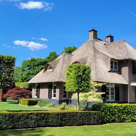 Bnb Overloon Bed & Breakfast *